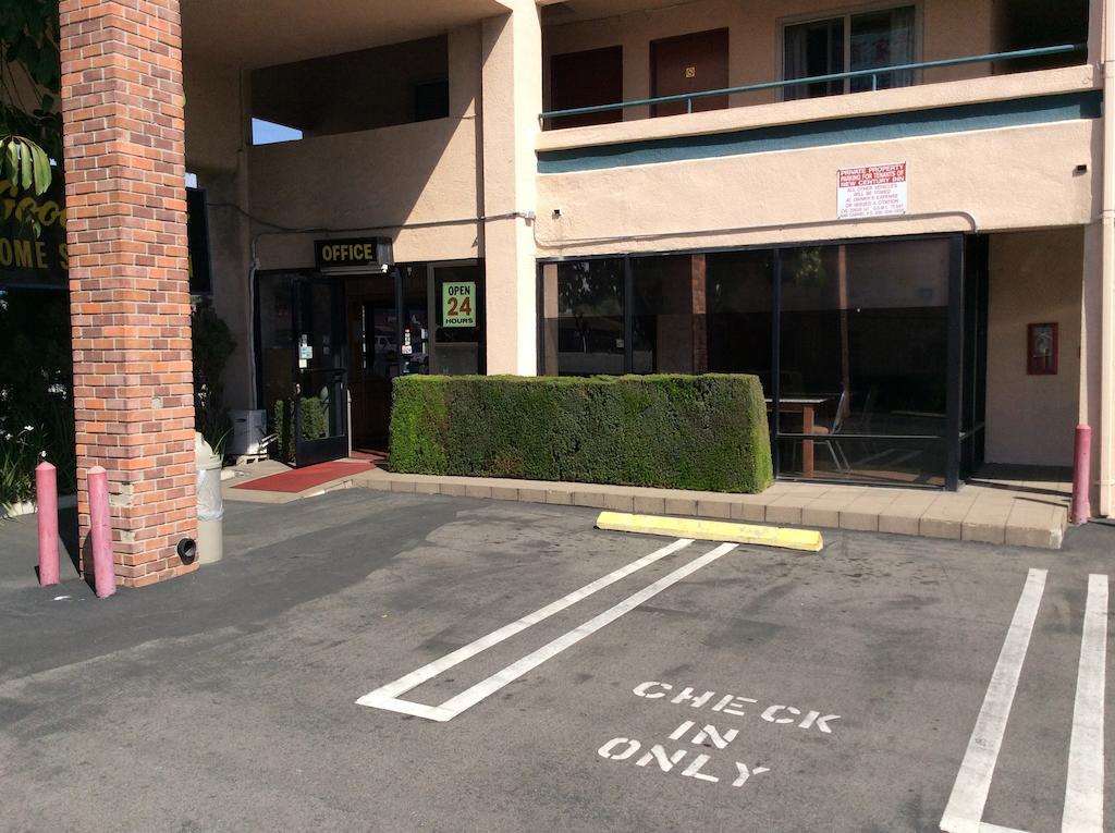 New Century Inn San Gabriel Eksteriør billede