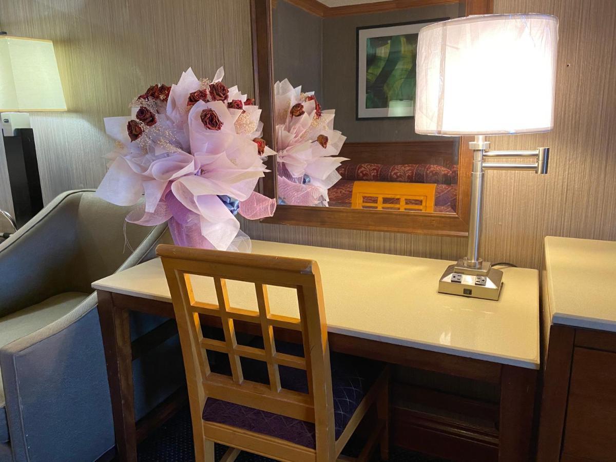 New Century Inn San Gabriel Eksteriør billede