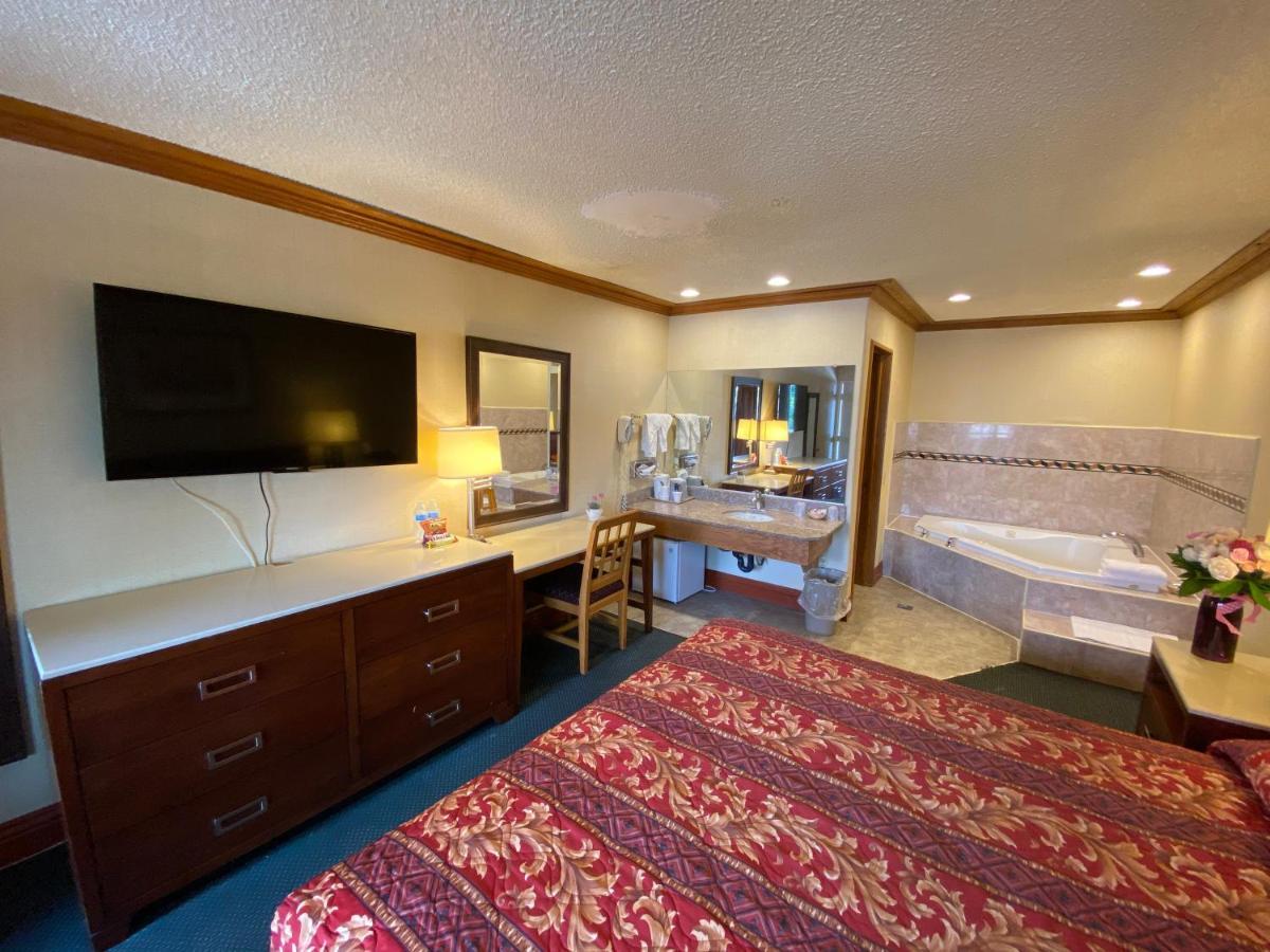 New Century Inn San Gabriel Eksteriør billede
